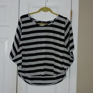 Luna Tiks gray and black stiped hi and low shirt Sz  L